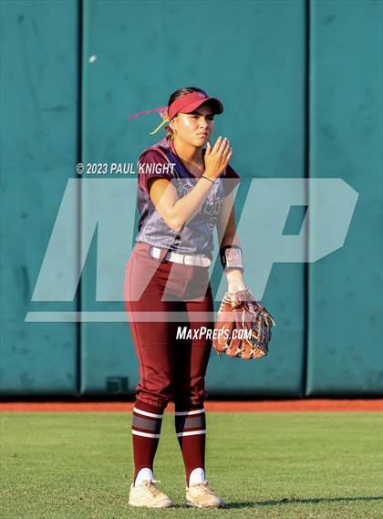 Thumbnail 2 in Aubrey vs. Calallen (UIL 4A Softball Semifinal) photogallery.