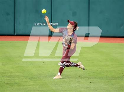 Thumbnail 1 in Aubrey vs. Calallen (UIL 4A Softball Semifinal) photogallery.