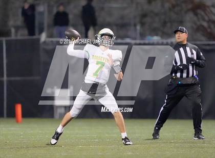 Thumbnail 1 in Roosevelt @ Bellevue (WIAA 3A Semifinal) photogallery.