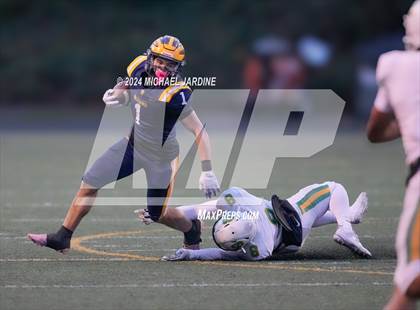 Thumbnail 2 in Roosevelt @ Bellevue (WIAA 3A Semifinal) photogallery.