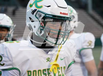 Thumbnail 1 in Roosevelt @ Bellevue (WIAA 3A Semifinal) photogallery.