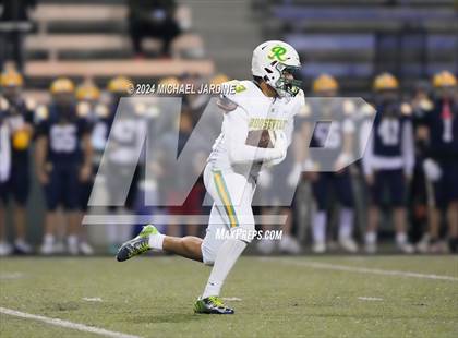 Thumbnail 2 in Roosevelt @ Bellevue (WIAA 3A Semifinal) photogallery.