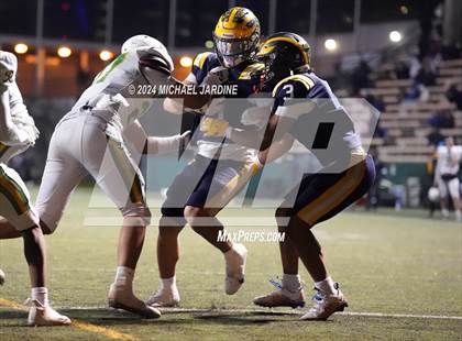 Thumbnail 1 in Roosevelt @ Bellevue (WIAA 3A Semifinal) photogallery.