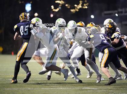 Thumbnail 2 in Roosevelt @ Bellevue (WIAA 3A Semifinal) photogallery.