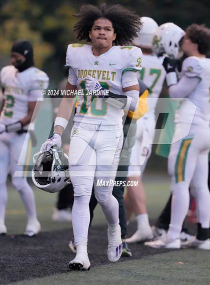 Thumbnail 3 in Roosevelt @ Bellevue (WIAA 3A Semifinal) photogallery.