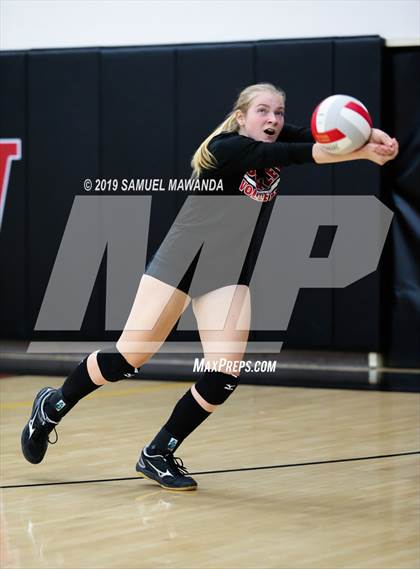 Thumbnail 2 in  Buckley @ Harvard-Westlake photogallery.