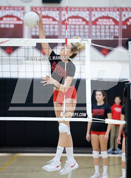 Thumbnail 3 in  Buckley @ Harvard-Westlake photogallery.