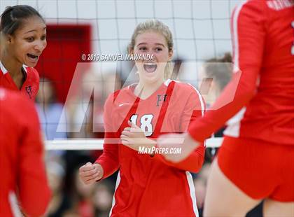 Thumbnail 2 in  Buckley @ Harvard-Westlake photogallery.