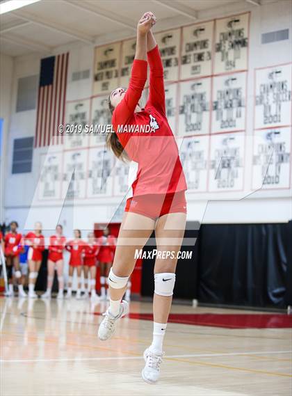Thumbnail 2 in  Buckley @ Harvard-Westlake photogallery.