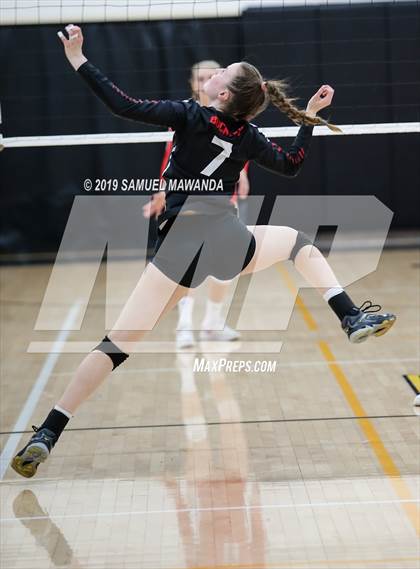 Thumbnail 3 in  Buckley @ Harvard-Westlake photogallery.