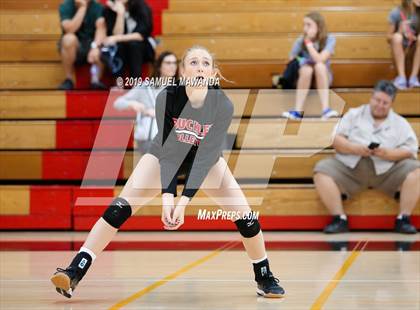 Thumbnail 3 in  Buckley @ Harvard-Westlake photogallery.