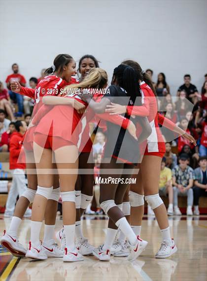 Thumbnail 2 in  Buckley @ Harvard-Westlake photogallery.