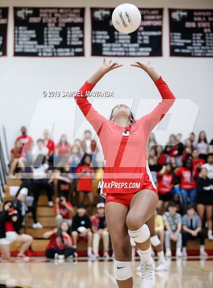 Thumbnail 3 in  Buckley @ Harvard-Westlake photogallery.