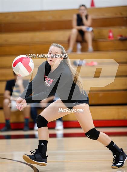 Thumbnail 2 in  Buckley @ Harvard-Westlake photogallery.