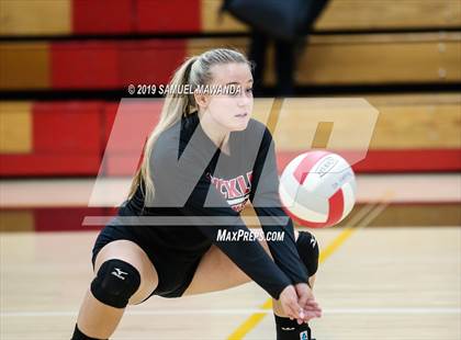 Thumbnail 3 in  Buckley @ Harvard-Westlake photogallery.
