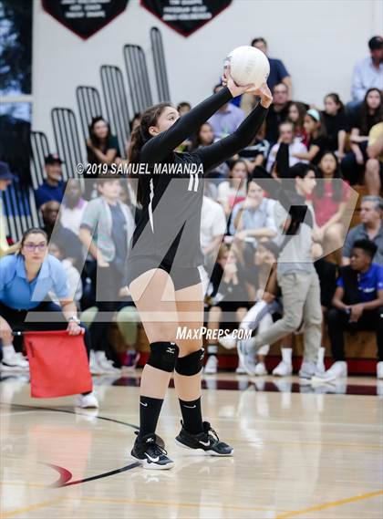 Thumbnail 3 in  Buckley @ Harvard-Westlake photogallery.