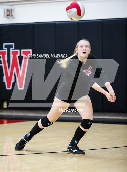 Thumbnail 3 in  Buckley @ Harvard-Westlake photogallery.