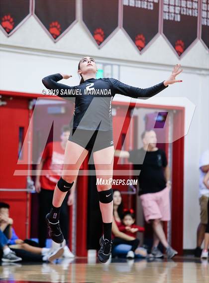Thumbnail 2 in  Buckley @ Harvard-Westlake photogallery.