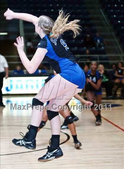 Thumbnail 2 in Crowley @ Mansfield Summit photogallery.