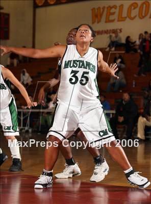 Thumbnail 3 in Duarte vs. Costa Mesa (Ocean View Christmas Classic) photogallery.