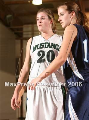Thumbnail 3 in Duarte vs. Costa Mesa (Ocean View Christmas Classic) photogallery.