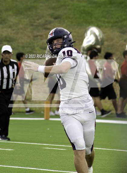 Thumbnail 2 in Tompkins vs Katy photogallery.