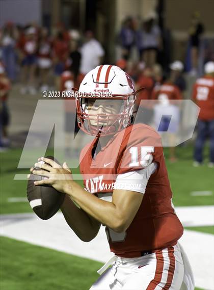 Thumbnail 2 in Tompkins vs Katy photogallery.