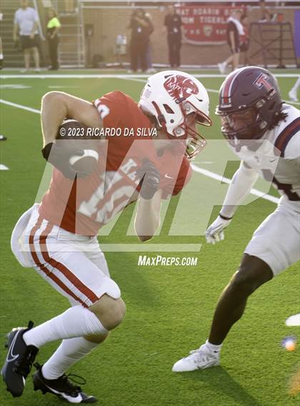 Thumbnail 2 in Tompkins vs Katy photogallery.