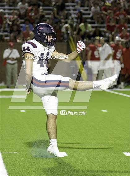 Thumbnail 3 in Tompkins vs Katy photogallery.