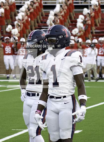 Thumbnail 2 in Tompkins vs Katy photogallery.