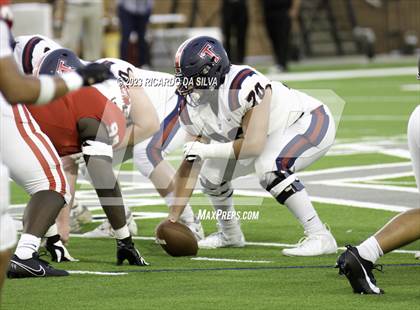 Thumbnail 2 in Tompkins vs Katy photogallery.