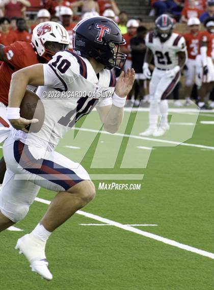 Thumbnail 3 in Tompkins vs Katy photogallery.