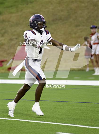 Thumbnail 3 in Tompkins vs Katy photogallery.