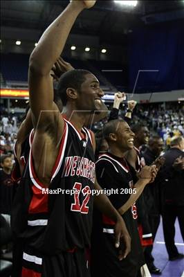 Thumbnail 1 in Westchester vs. Serra (State D1 Final)#2 photogallery.