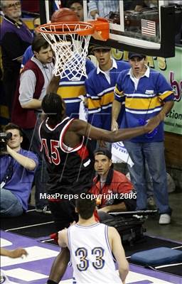 Thumbnail 2 in Westchester vs. Serra (State D1 Final)#2 photogallery.