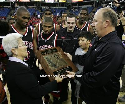 Thumbnail 1 in Westchester vs. Serra (State D1 Final)#2 photogallery.