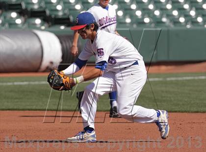 Thumbnail 1 in St. Ignatius vs. Sacred Heart Cathedral (AT&T Park) photogallery.