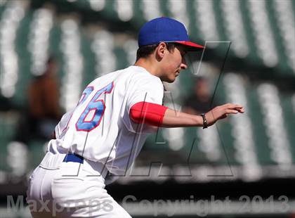 Thumbnail 3 in St. Ignatius vs. Sacred Heart Cathedral (AT&T Park) photogallery.