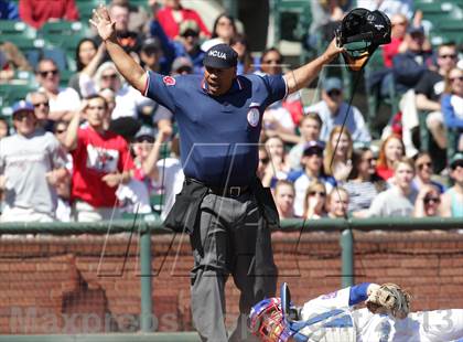Thumbnail 1 in St. Ignatius vs. Sacred Heart Cathedral (AT&T Park) photogallery.