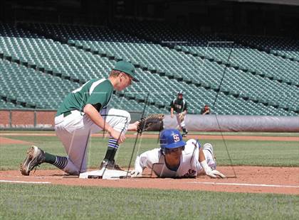 Thumbnail 2 in St. Ignatius vs. Sacred Heart Cathedral (AT&T Park) photogallery.