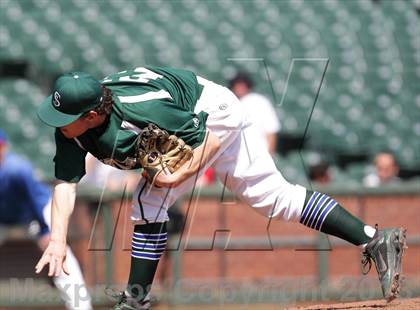 Thumbnail 2 in St. Ignatius vs. Sacred Heart Cathedral (AT&T Park) photogallery.