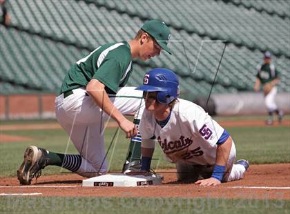 Thumbnail 3 in St. Ignatius vs. Sacred Heart Cathedral (AT&T Park) photogallery.
