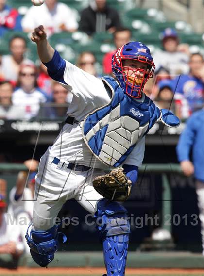 Thumbnail 2 in St. Ignatius vs. Sacred Heart Cathedral (AT&T Park) photogallery.