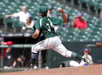 Thumbnail 3 in St. Ignatius vs. Sacred Heart Cathedral (AT&T Park) photogallery.