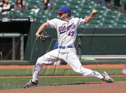 Thumbnail 1 in St. Ignatius vs. Sacred Heart Cathedral (AT&T Park) photogallery.