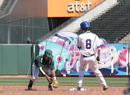 Thumbnail 2 in St. Ignatius vs. Sacred Heart Cathedral (AT&T Park) photogallery.