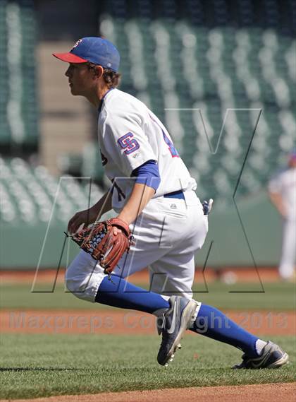 Thumbnail 2 in St. Ignatius vs. Sacred Heart Cathedral (AT&T Park) photogallery.