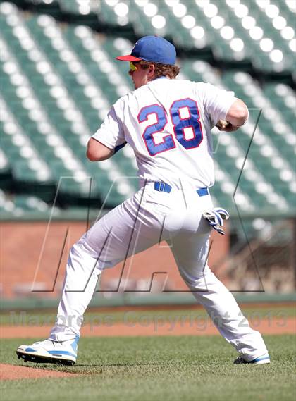 Thumbnail 2 in St. Ignatius vs. Sacred Heart Cathedral (AT&T Park) photogallery.