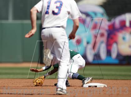 Thumbnail 1 in St. Ignatius vs. Sacred Heart Cathedral (AT&T Park) photogallery.