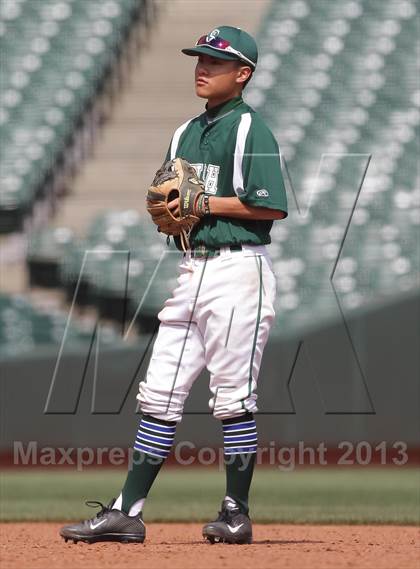 Thumbnail 1 in St. Ignatius vs. Sacred Heart Cathedral (AT&T Park) photogallery.